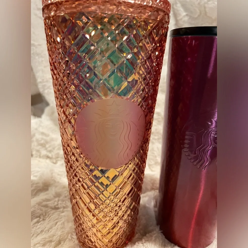 Set of 2 starbucks cups